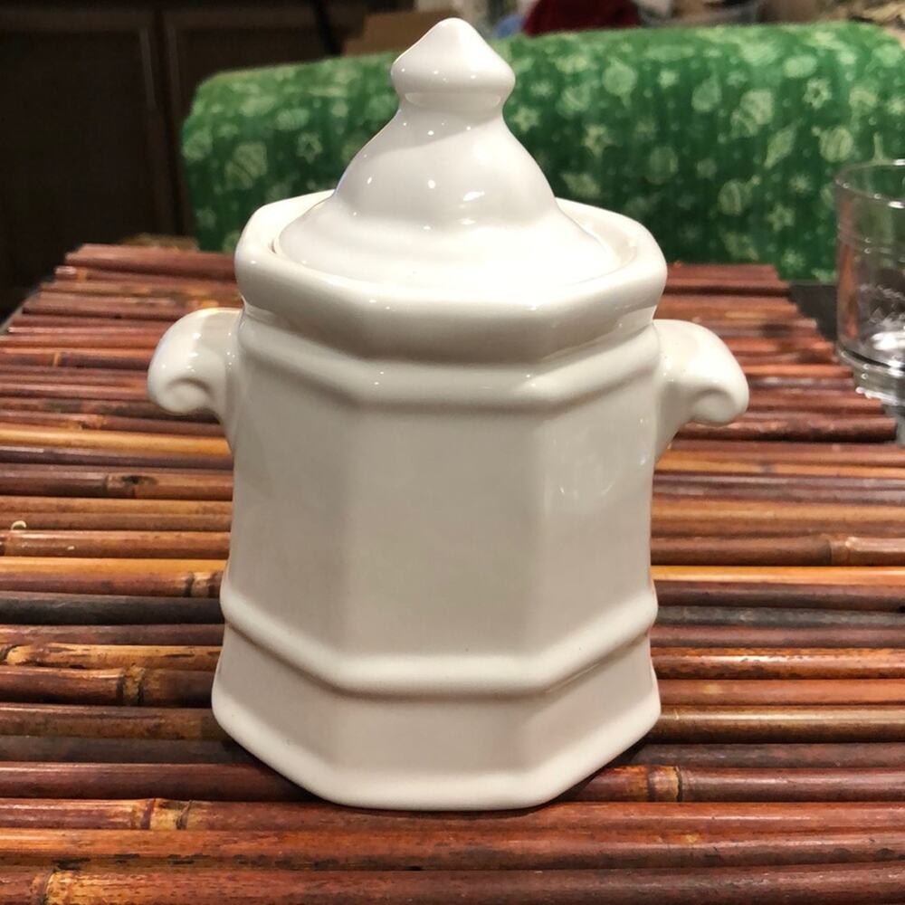 Pfaltzgraff Heritage White Sugar Bowl w/ Lid
